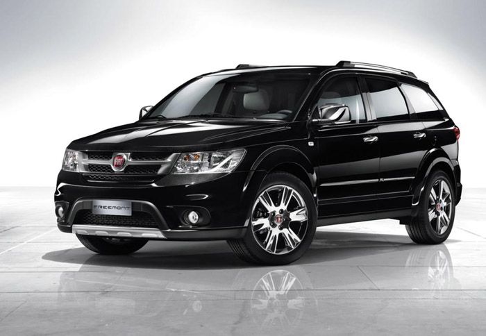 Στο Παρίσι η Fiat θα παρουσιάσει και την κορυφαία εξοπλιστικά έκδοση Freemont, με την ονομασία Pack Avenue. 